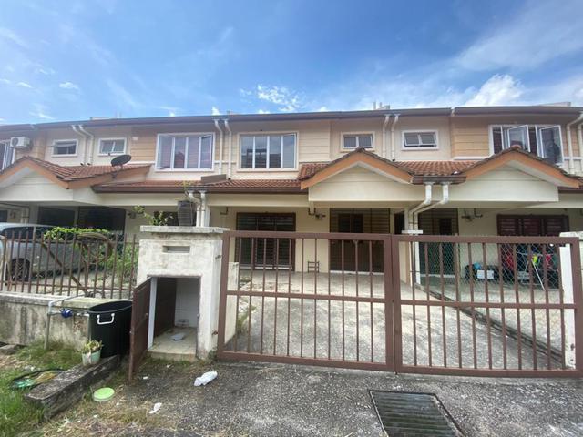 Taman Vista Emas Jalan universiti bangi