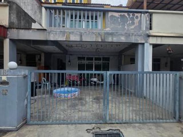 Taman Wakaf Setee Aisah Teres Dua Tingkat