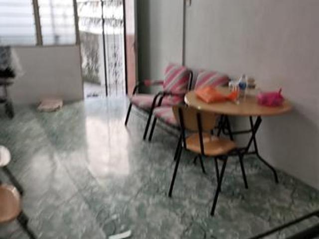 Taman Wayton Paya Terubong 2Rooms Partly Reno with Kitchen Top 600SF