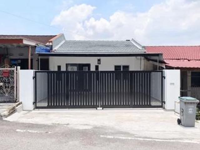 Taman Abad JB Town Fully Renovated 4 rooms 10mins to JB CIQ custom
