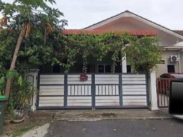 TAMAN AKASIAFull LOAN AVAILABLE RENOVATED UNIT ZERO DOWNPAYMENT