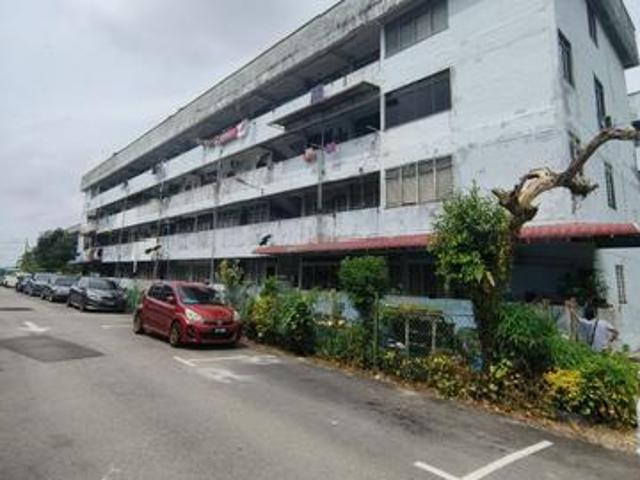 Taman Air Biru Tingkat 1 Flat