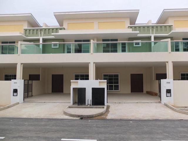Taman Albion 2 Storey House 4Bed3Bath Menggatal Inanam KK