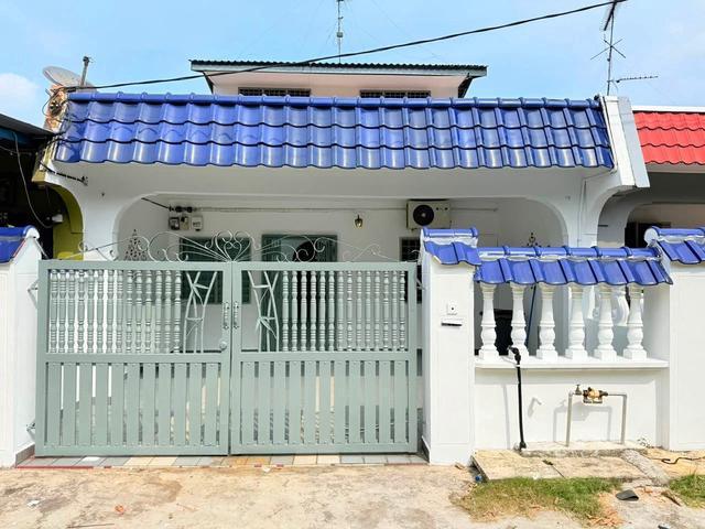 Taman Aman Double Storey Low Cost Senai