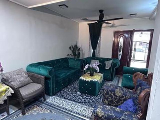 Taman Aman Putra Double Storey Terrace House 4bed Renovated Selangor