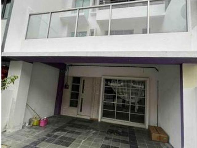 Taman Amansiara 3 Storey House Selayang