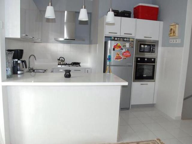 Taman Amansiara Townhouse Selayang Rawang full loan 1k booking