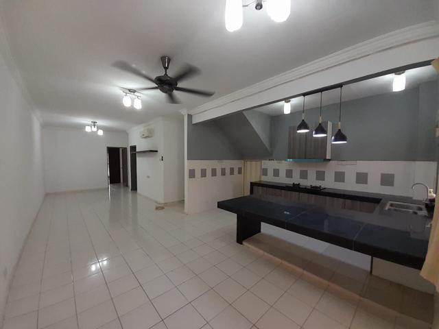Taman Amansiara Townhouse Selayang 3rd floor full loan 1k booking