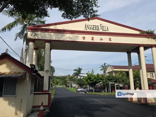 Taman Anggerik Villa