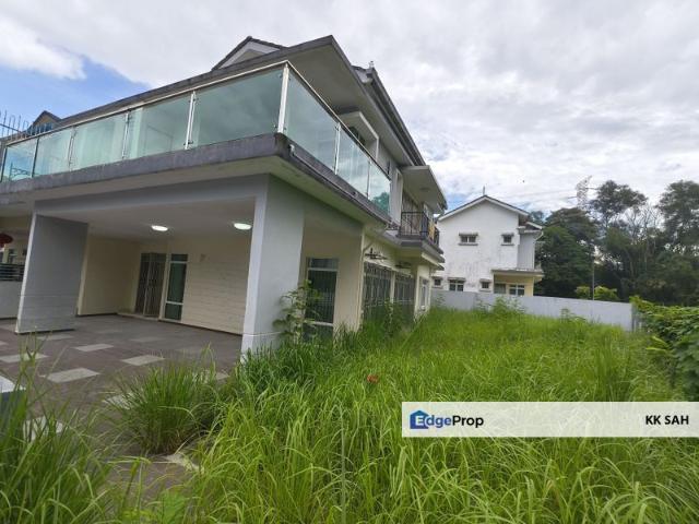 Taman Anggerik Villa