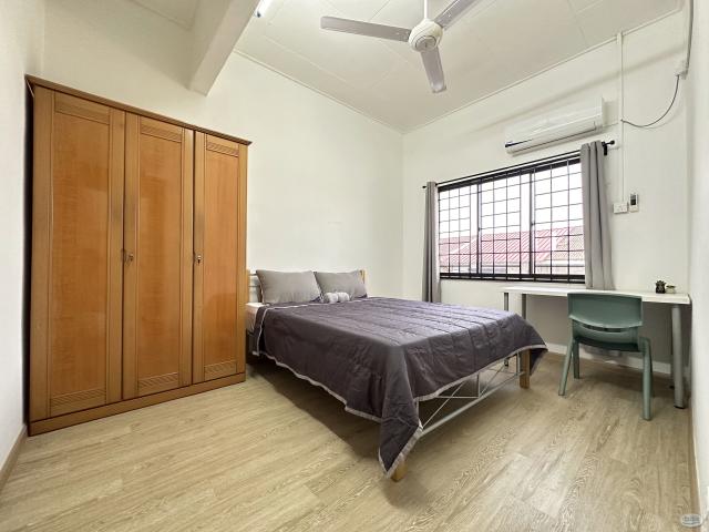 Taman Anggerik, Kempas Fully Furnished Middle Room for Rent