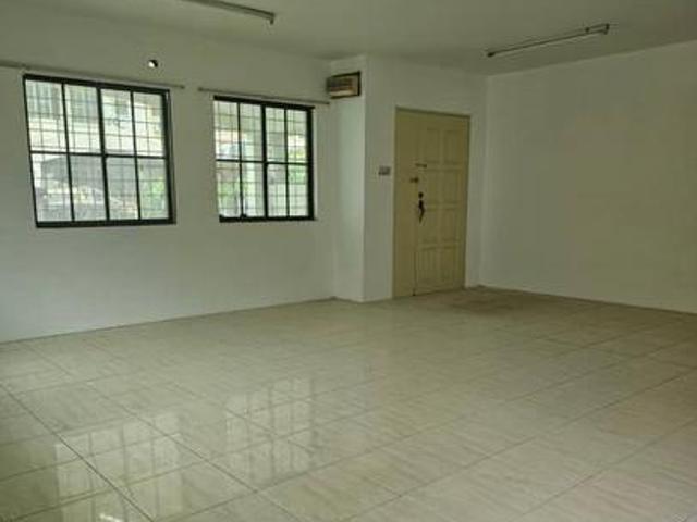Taman Angkasa 2 Storey End Corner Lot Kolombong KK