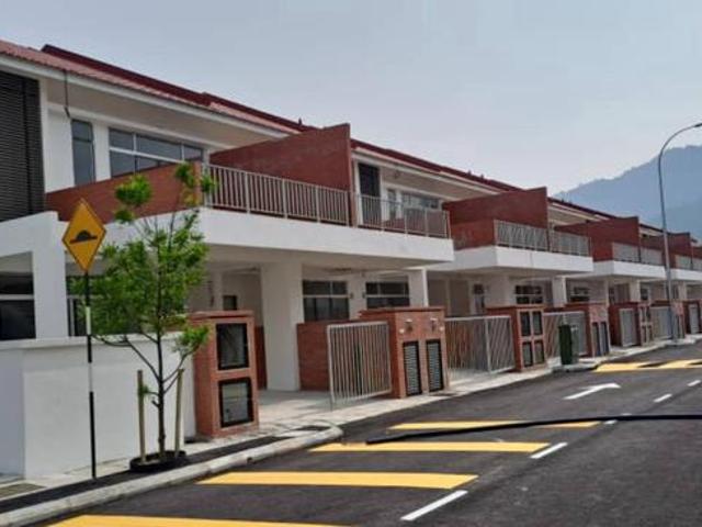 Taman Aston Barat 2 Storey House For Sale with back land