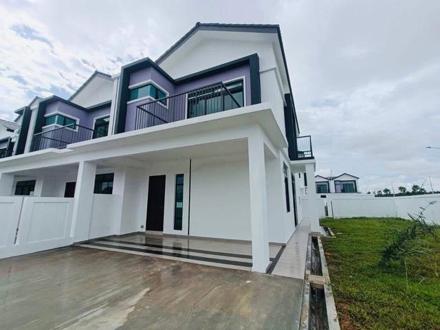 Taman Austin Duta Brand New House