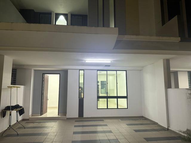 Taman Austin Duta double storey brand new 4 bedroom
