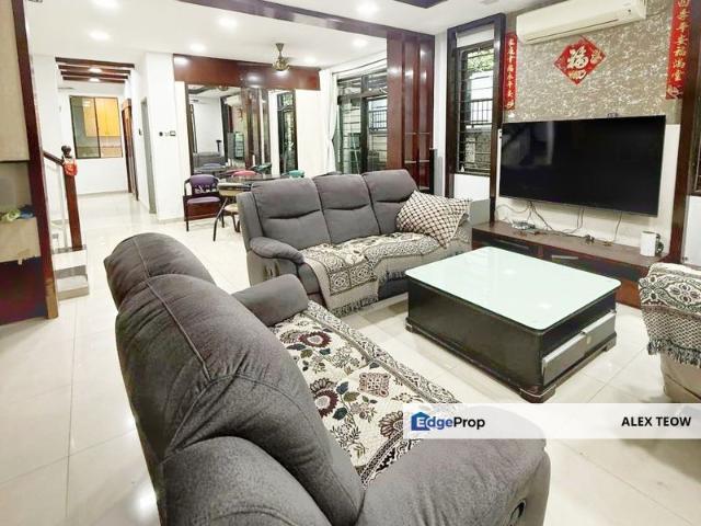 Taman Austin Heights