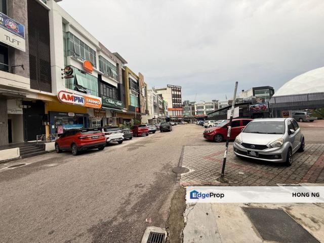 Taman Austin Heights
