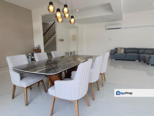 Taman Austin Heights