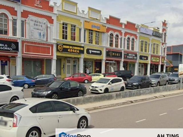Taman Austin Heights