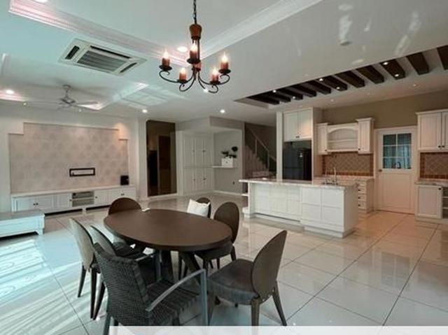 Taman Austin Heights