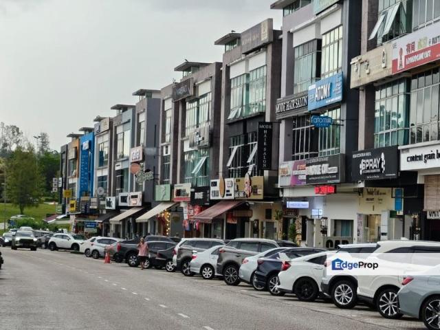 Taman Austin Heights