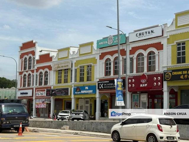 Taman Austin Heights