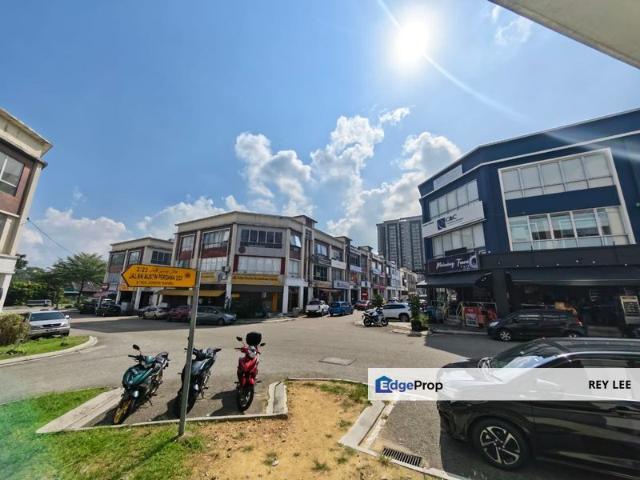 Taman Austin Perdana