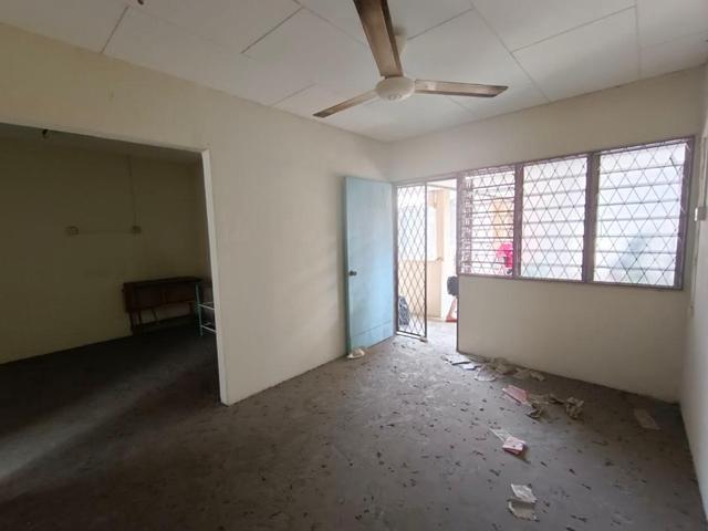 Taman Bagan Flat Butterworth unfurnished for SALE BELOW VALUE