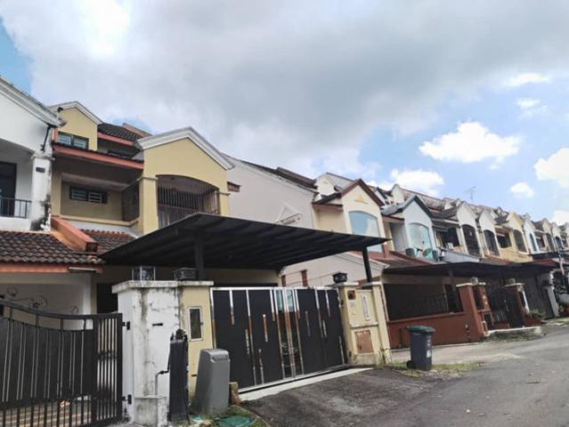 Taman Baiduri 25 Storey Terrace House 3bed Fully Renovate Johor Bahru