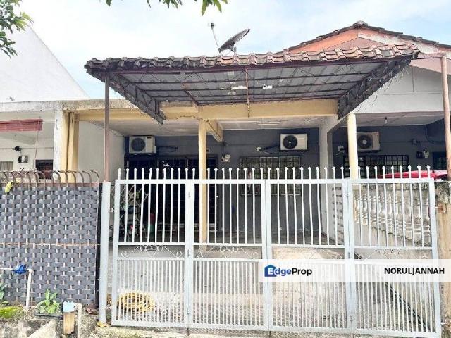 Taman Batu Tiga