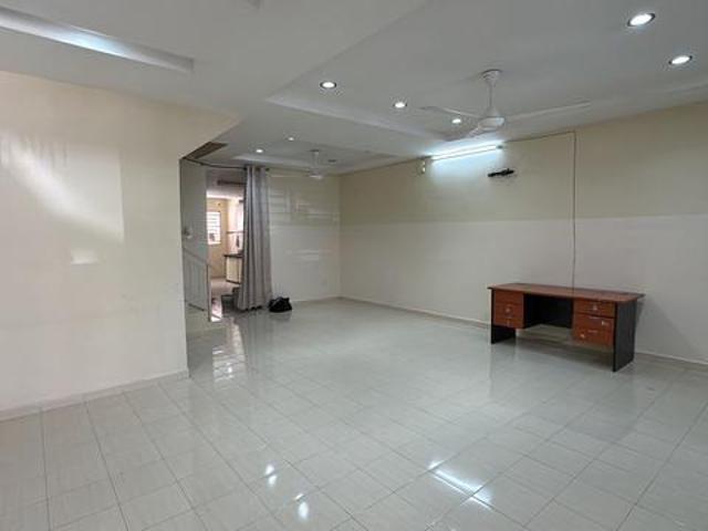 Taman Bayu Mutiara two Story Terrace near Icon city auto city Juru