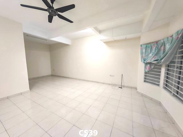 Taman Bayu Emas PORT KLANG Pandamaran 25 Storey House For Rent