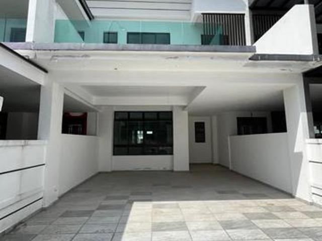 Taman Bestari Indah Ulu Tiram Fully Extend 2 Storey
