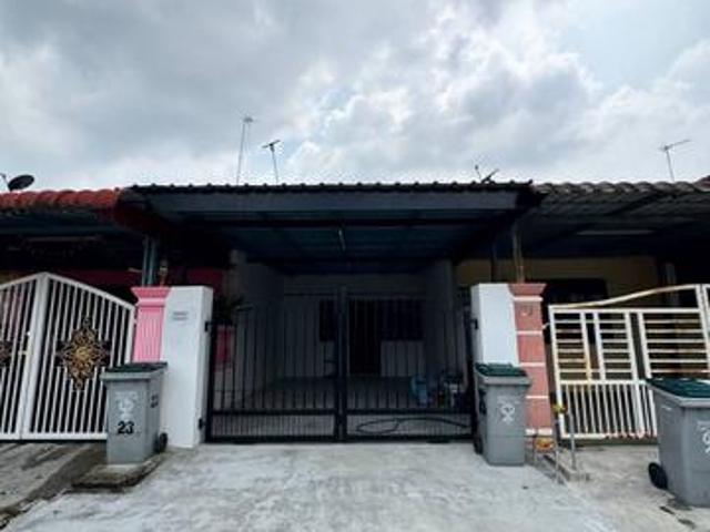 Taman Bunga raya Masai Full Loan Renovated Unit Non Bumi