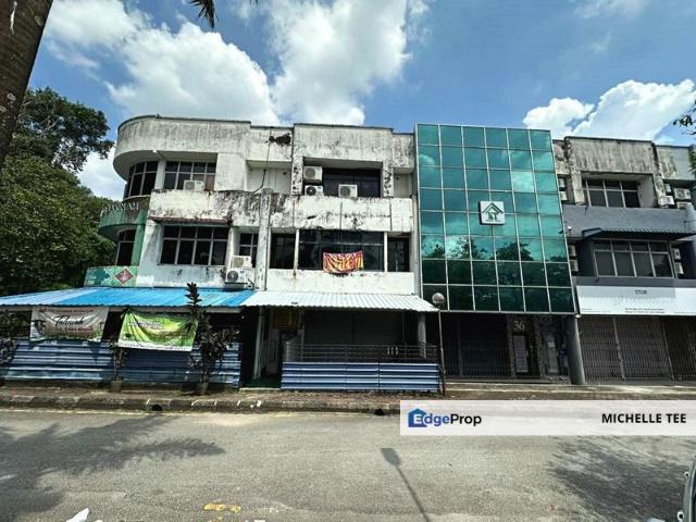 TAMAN BUNGA RAYA, OFF JALAN KOTA RAJA