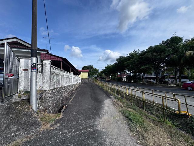 Taman Bukit Tiram Single Storey Terrace House Corner Lot For Sale
