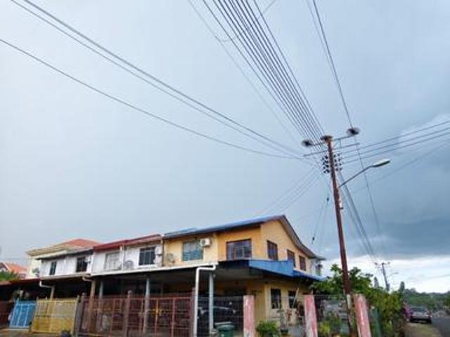 Taman Bukit Bintang Double Storey Terrace Corner House Tawau