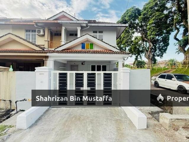 Taman Bukit Dahlia Di Pasir Gudang, Johor