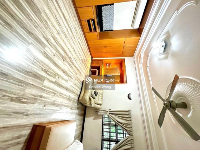 Taman Bukit Indah 9 1.5 Storey Terrace House 3 BED 2bathroom Freehold
