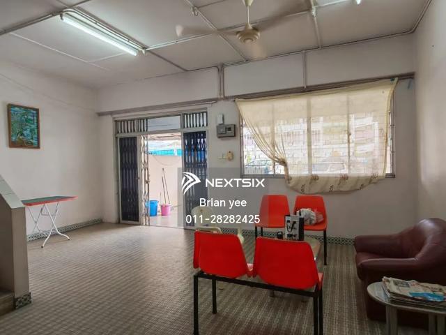 Taman Bukit Indah, Jalan Indah 1, End Lot for Rent