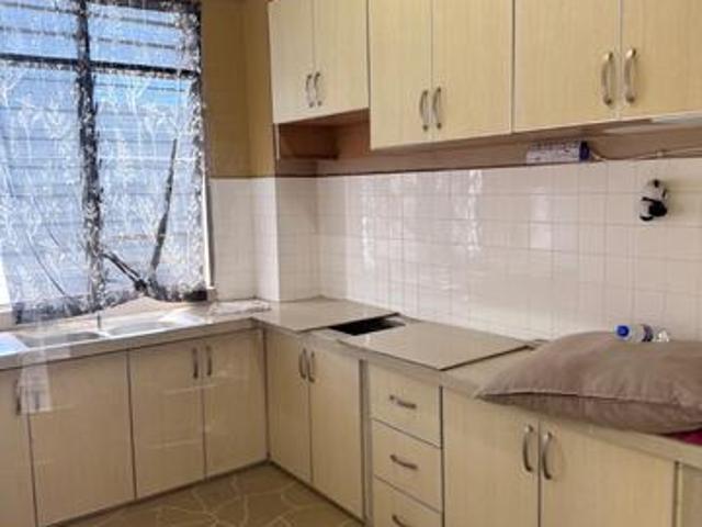Taman bukit jambul block c at bukit jambul area