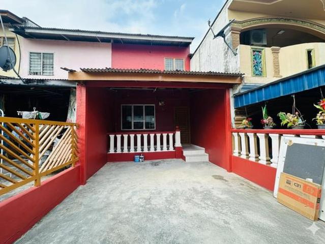TAMAN BESTARI INDAH ULU TIRAM Open Facing Non Bumi Lot Renovated