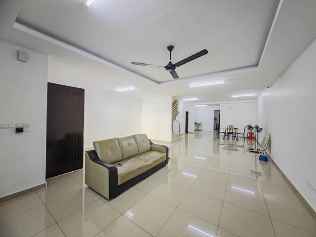 Taman Bukit Jaya 2 Storey Terrace House RenovatedLarge Unit