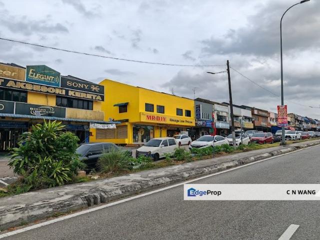 TAMAN BUKIT KEMPAS