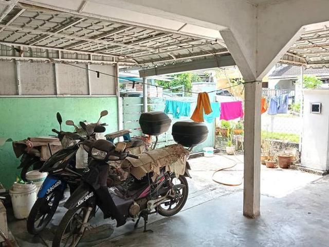 Taman bukit kempas full loan cash out original unit
