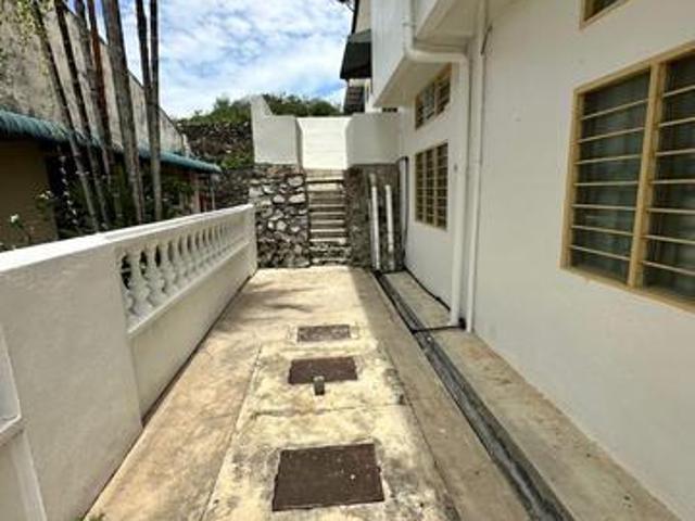 Taman Bukit Mawar 2 Str semi D for sale