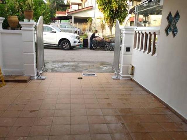 Taman Bukit Mewah DoubleStorey 3 Bed 2 Bath Fully Furnished