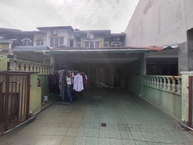 Taman Bukit Mewah Kajang Renovated Double Storey Terrace
