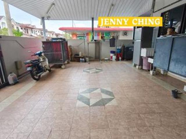 Taman Bukit Minyak Double storey corner unit