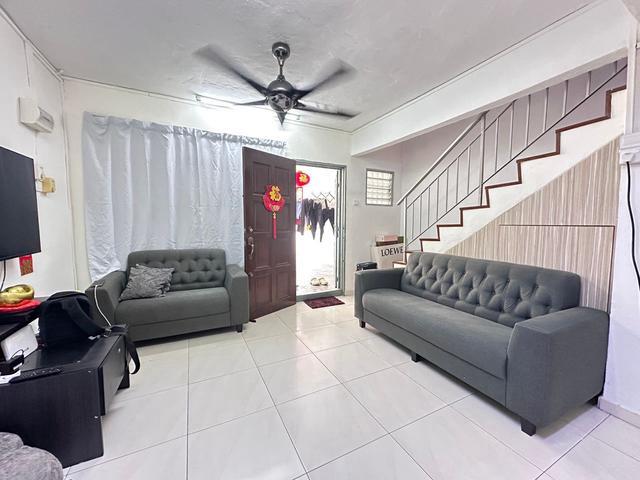 Taman Bukit Rawang Jaya Renovated Unit